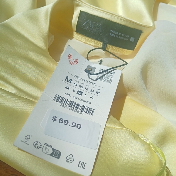 Zara Pale Yellow Halter Backless Satin Maxi Dress - Picture 2 of 8